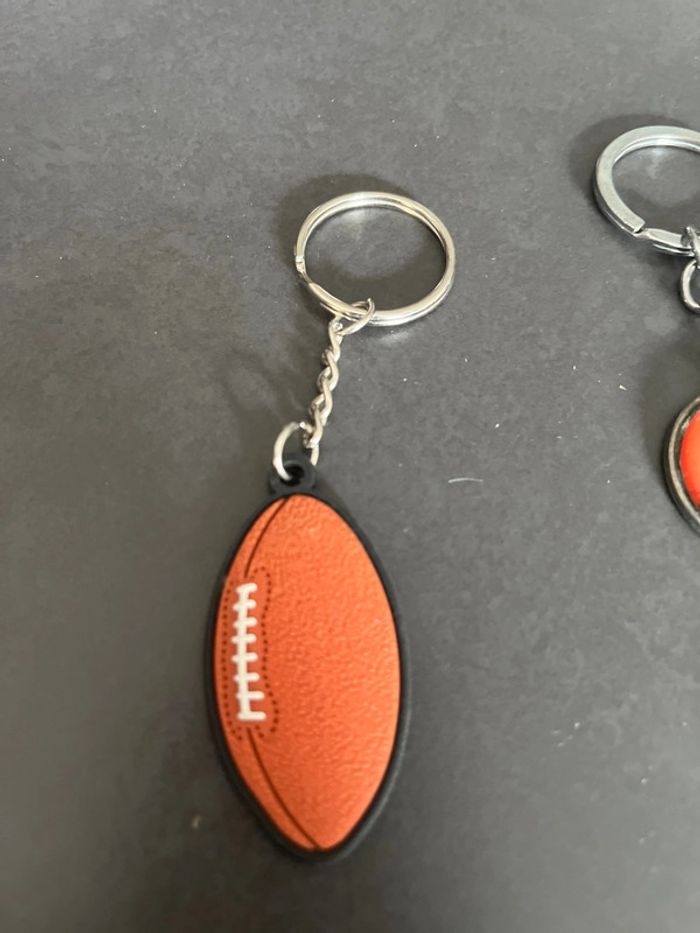 lot de 2  porte clefs - photo numéro 2