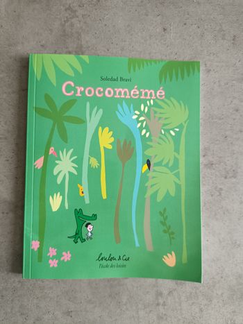 Livre croco mémé école des loisirs 