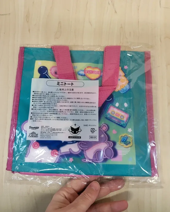 Mini tote bag Sanrio Kuromi néon rose - photo numéro 2