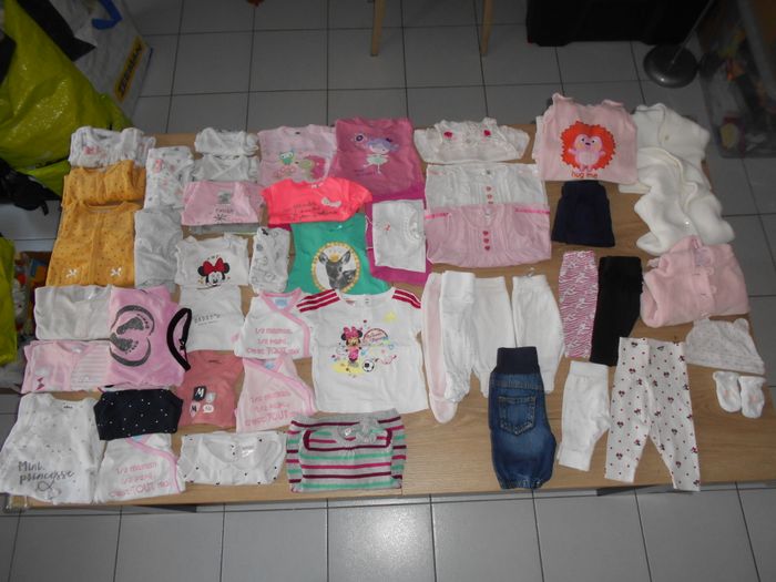 Lot de 54 piéces, taille: naissance