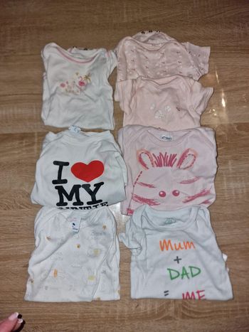 Lot 5 body manches courtes 6 mois