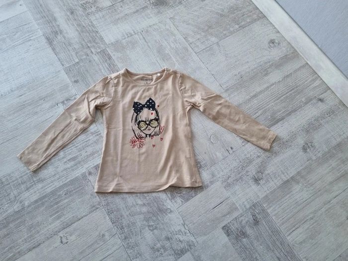 Tee-shirt manches longues  Taille 4 ans