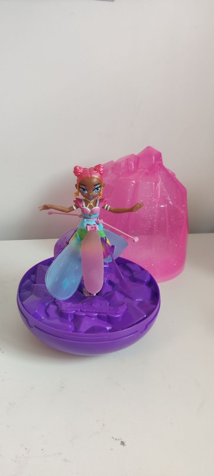 Hatchimals, fée volante