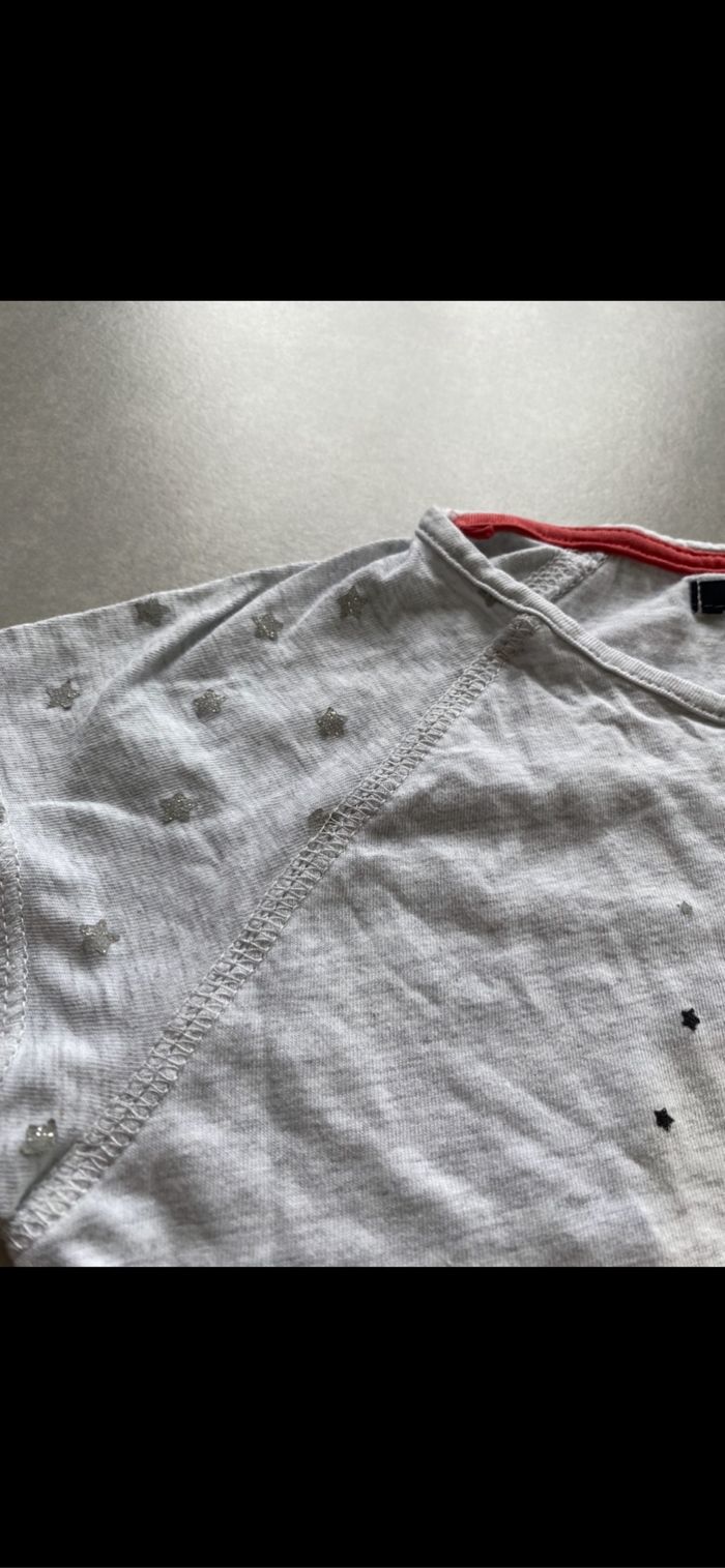 Tee shirt manches courtes Kiabi 6 ans - photo numéro 3