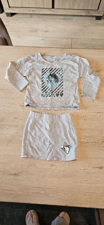 Ensemble gris Disney, Violetta, taille 5/6 ans, nickel