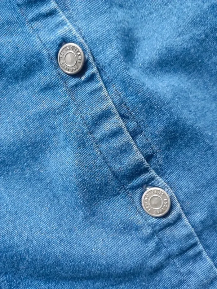 Robe mi-longue en jeans sans manches avec poches et empiècements bleu marine taille 38 Felino - photo numéro 6