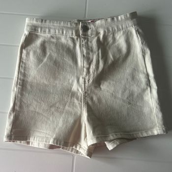 Short taille haute