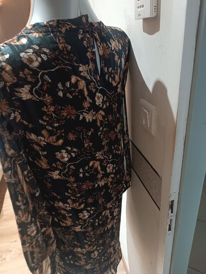 Robe femme t 36 - photo numéro 4