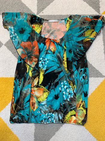 Haut estivale Armand Thiery Taille 38