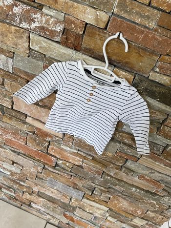 T shirt raye