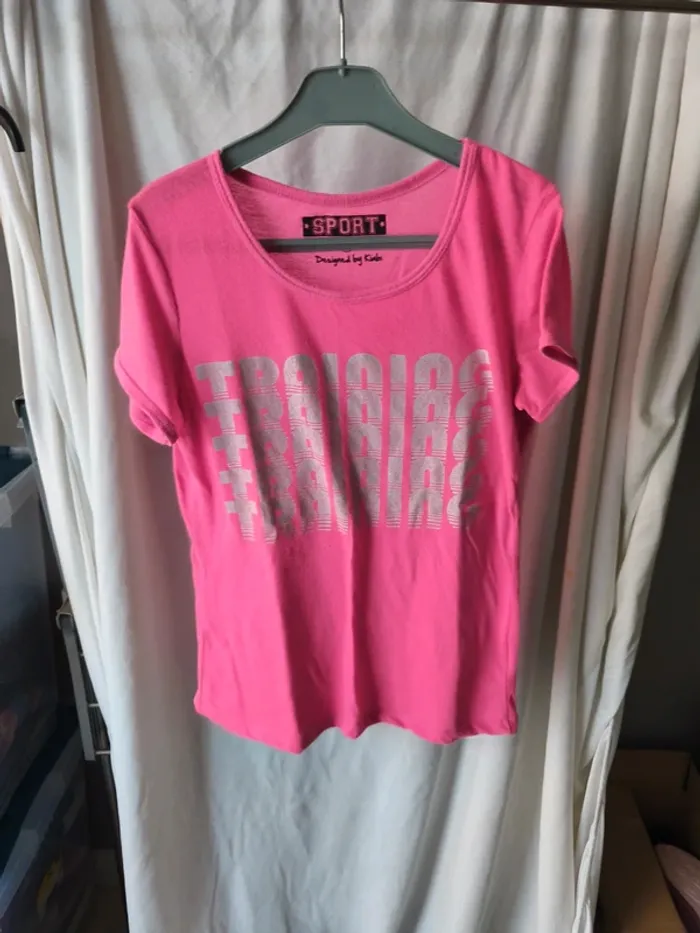 T-shirt rose taille S
