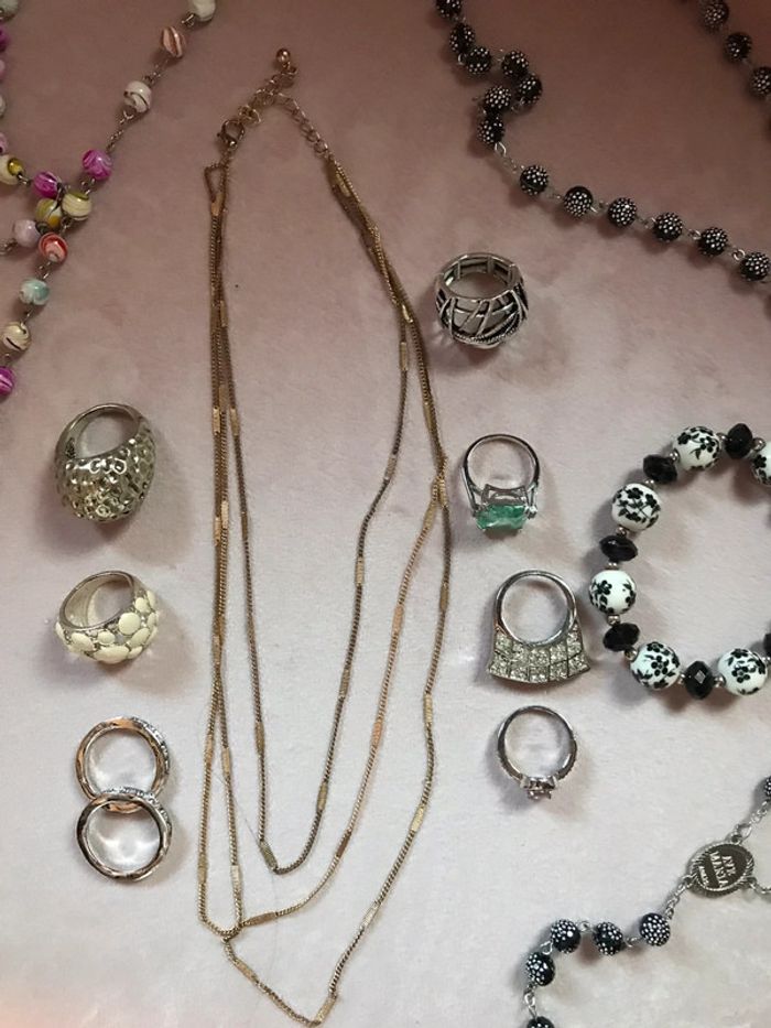 12 bijoux fantaisies - photo numéro 3