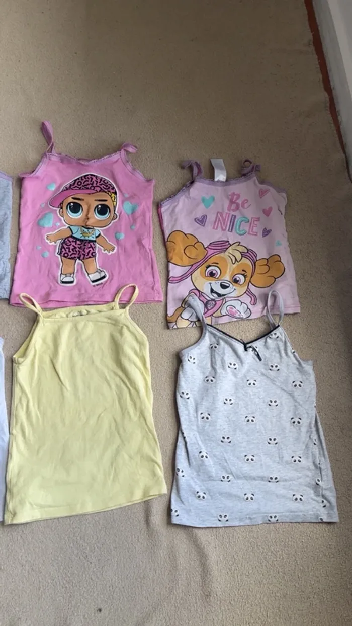 Lot de 6 débardeur fille 5/6ans - photo numéro 3