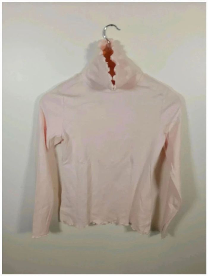 C8 sous pull rose Cyrillus 14 ans