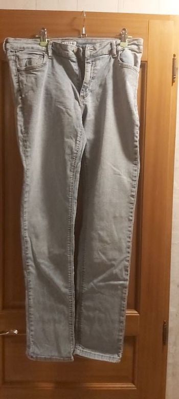 Jean  neuf 42