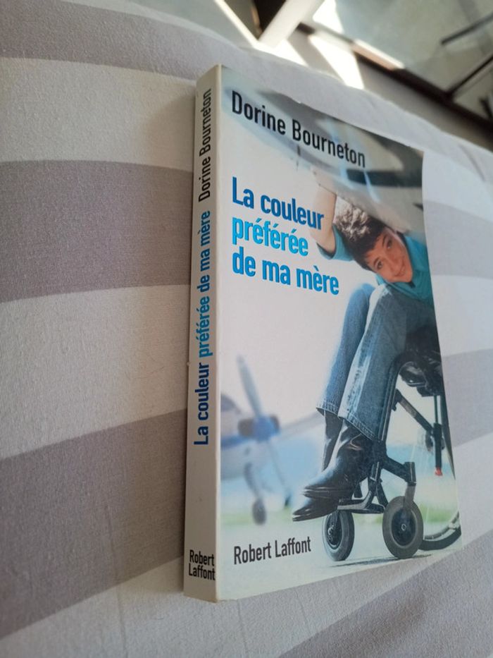 Dorine bourneton la couleur préférée de ma mère - photo numéro 2
