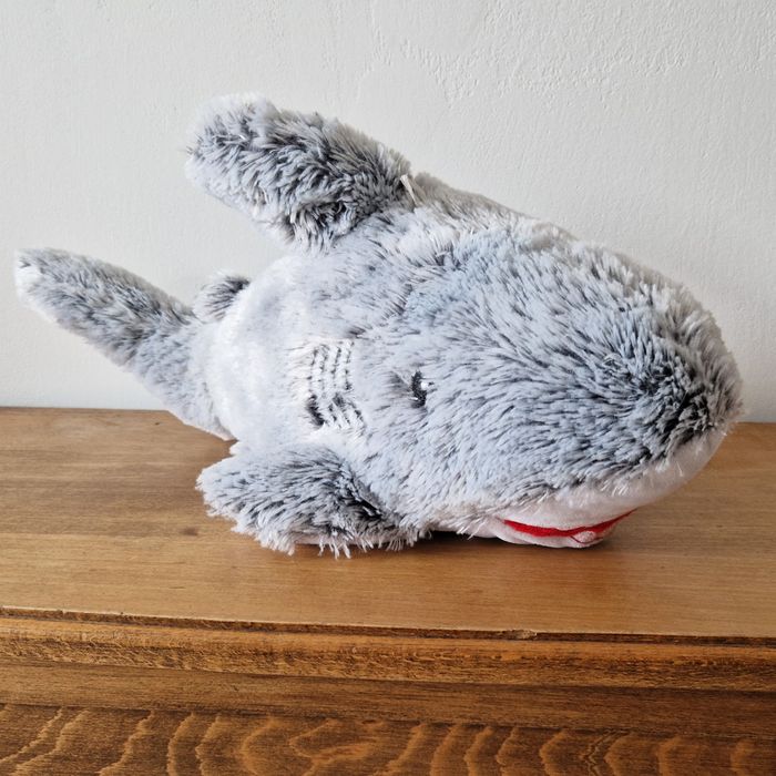 Requin peluche - photo numéro 4