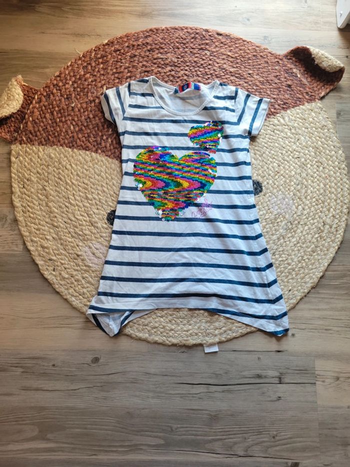 Trés jolie tee shirt tunique