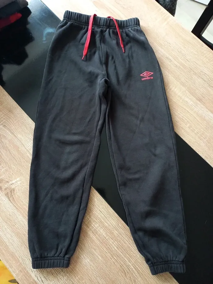 Jogging noir Umbro 10 ans