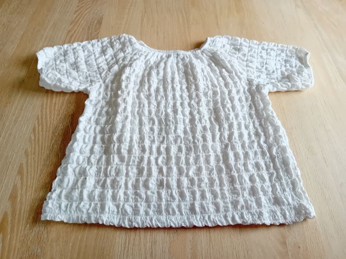 T-shirt Zara fille 13/14 ans - Excellent état