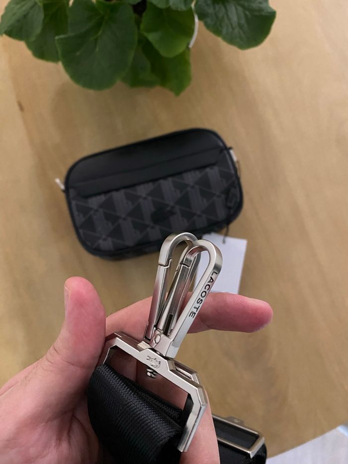 Sacoche Lacoste - photo numéro 10