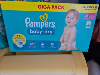 Giga pack pampers