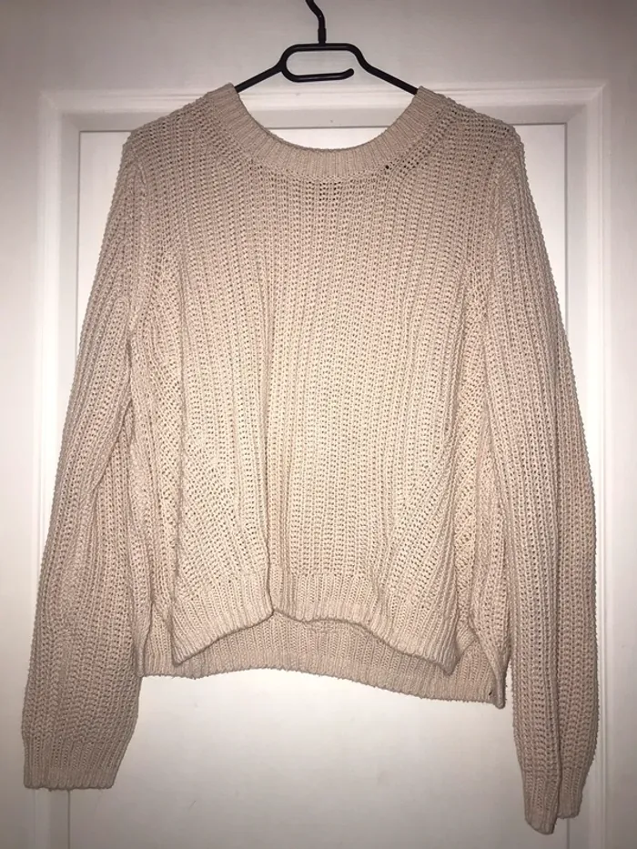 Pull rose pâle