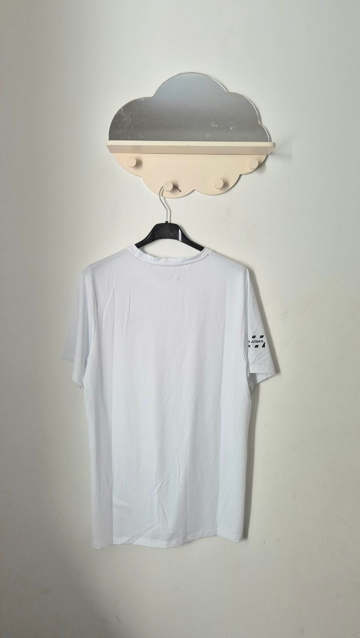 Tee-shirt ajuster * Under Armour * - photo numéro 9