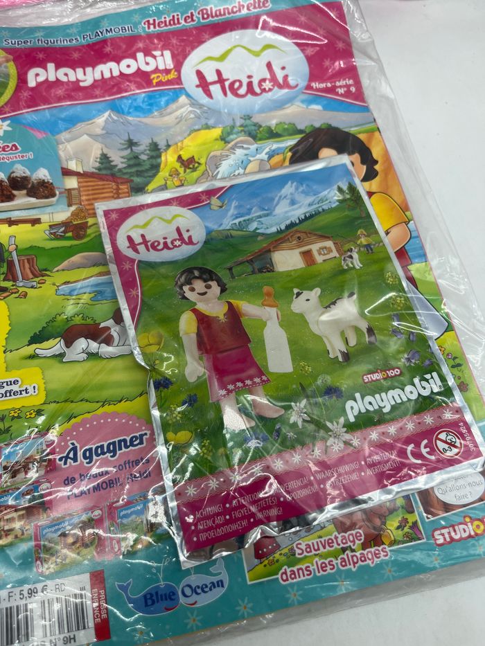 Lot de 5 livres D’activités Magazines Playmobil girls Avec leurs figurines Neuf - photo numéro 3