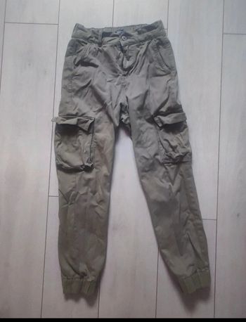 Pantalon cargo