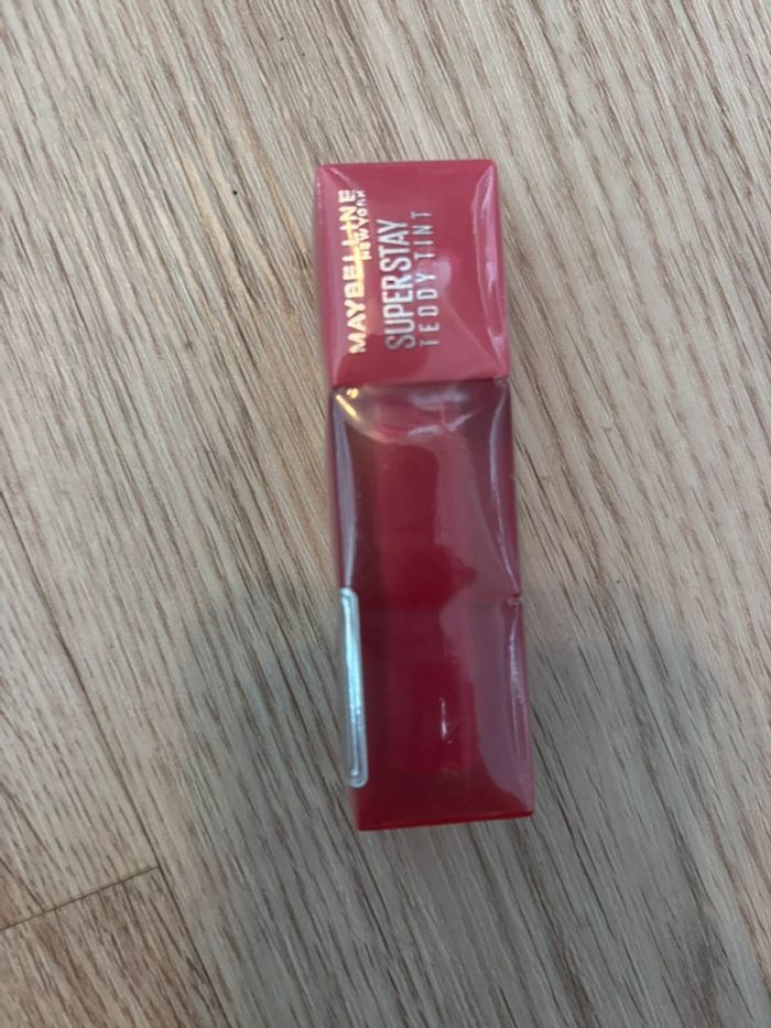 Superstay Teddy tint