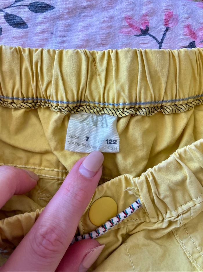 Short jaune 🩳 pour enfant de 7 ans - photo numéro 6