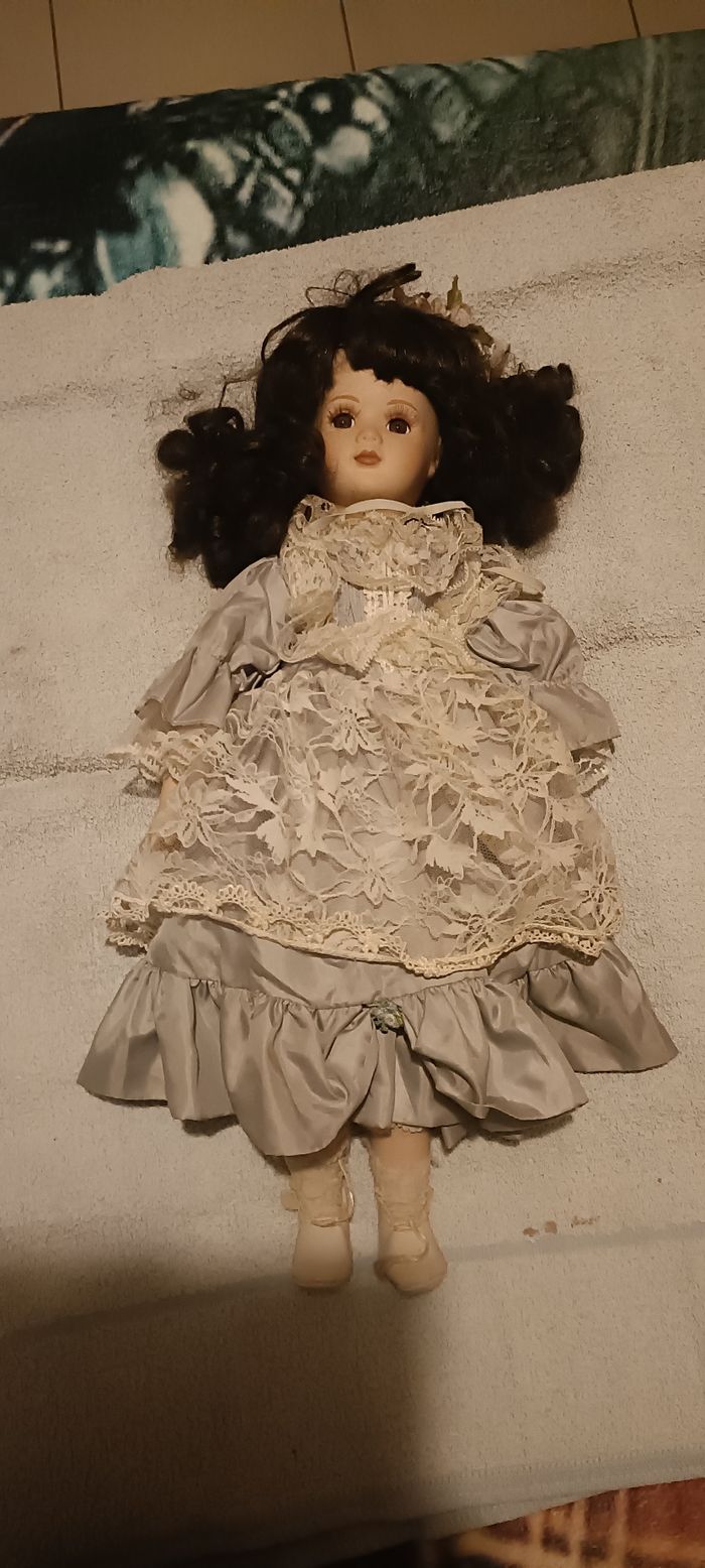 Poupées porcelaine - photo numéro 5