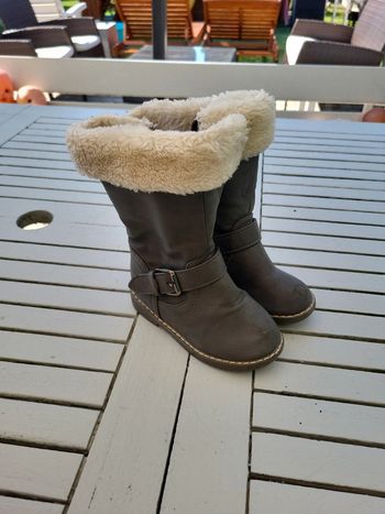 Bottes grise fourrées