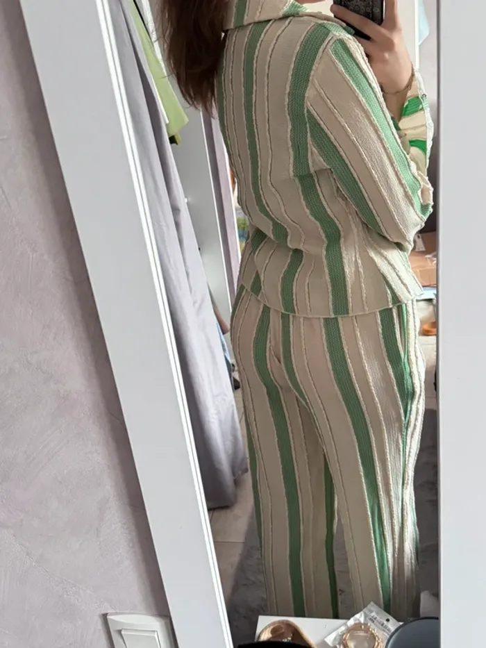 Ensemble Shein rayé vert et blanc - photo numéro 2