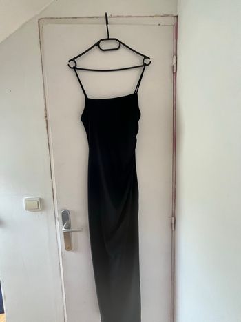 Robe noir 