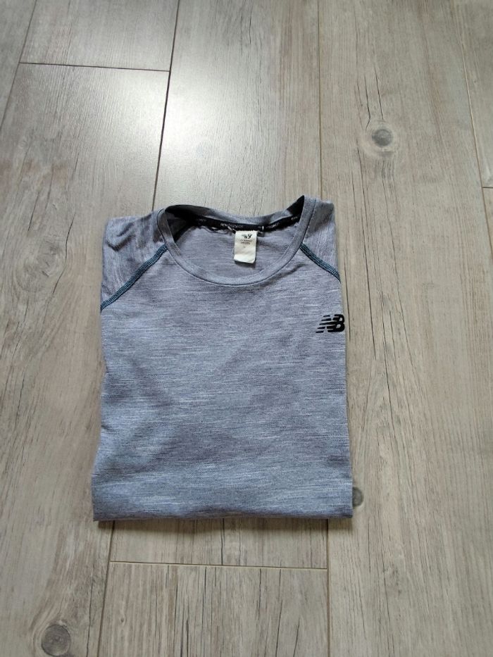 Tee shirt new Balance homme L - photo numéro 3