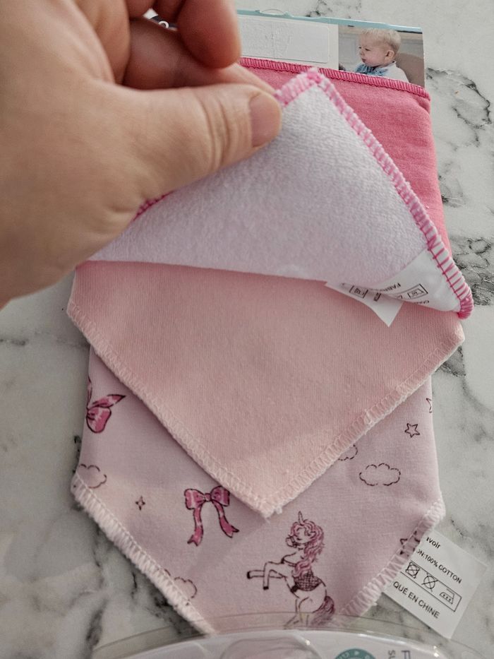 Bavoir - photo numéro 2