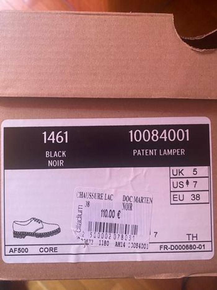 Dr. Martens - photo numéro 2