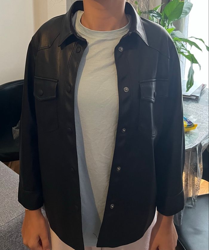 Chemise simili cuir Zara 9 ans - photo numéro 7