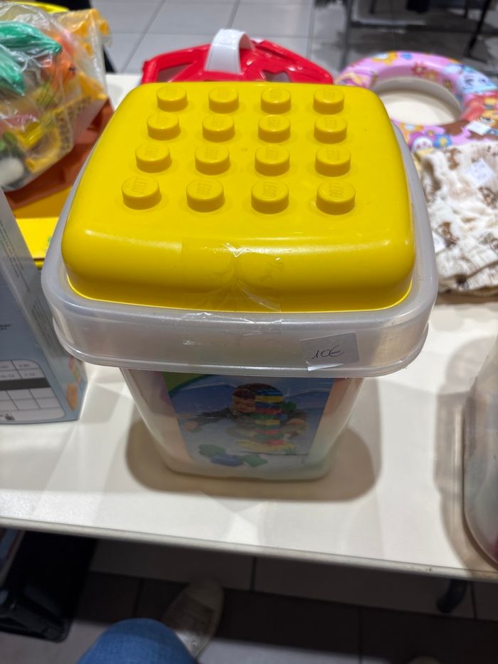 Lego Quatro - photo numéro 2