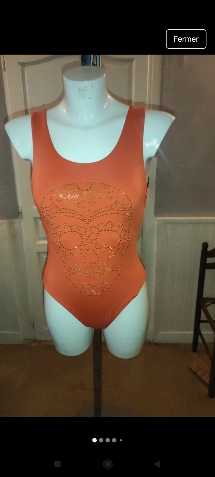 Très beau maillot de bain