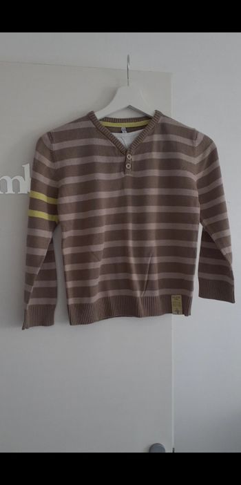 pull garçon 8 ans