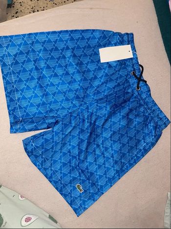 Short Lacoste neuf