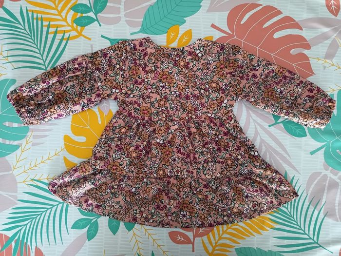 Robe bébé fille 0/3 mois naissance/3 mois 62 cm très bon état - photo numéro 2