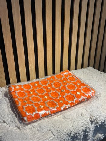 Pochette plate avec dragonne