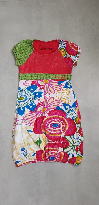 Robe desigual 9/10 ans