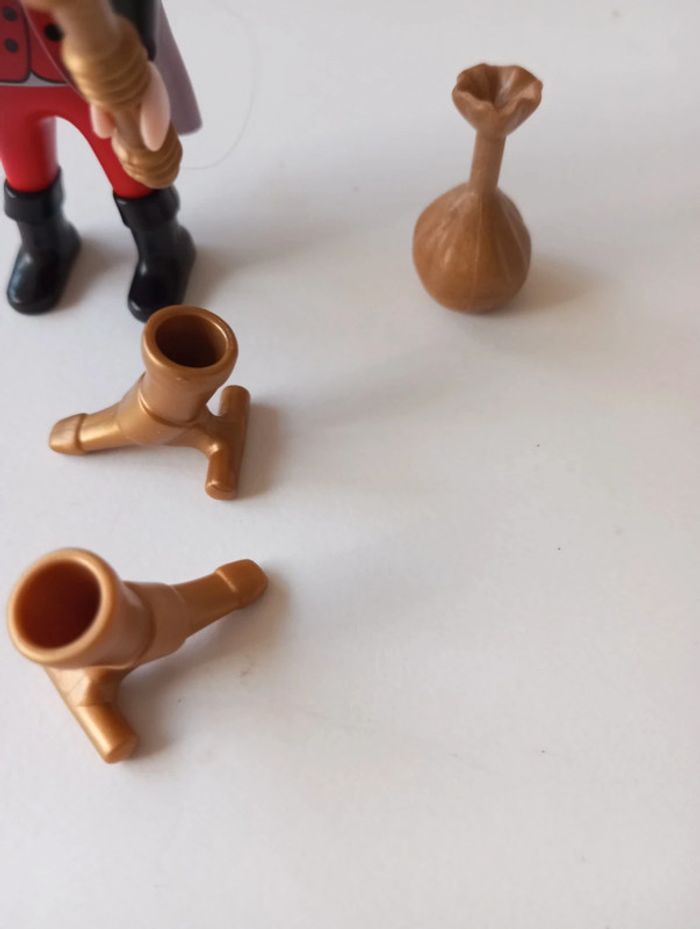 Playmobil pirate avec barbe grise - photo numéro 3