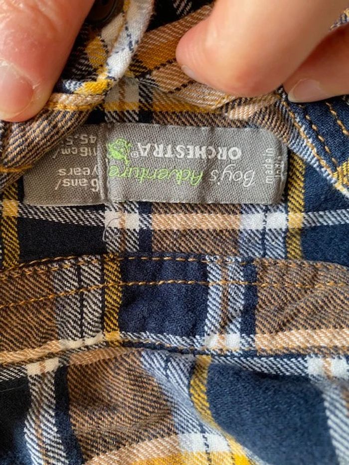 Lot vêtements garçon 4/6 ans - jeans - chemises pépé jeans - orchestra - tape à l’œil - hilfiger - photo numéro 5
