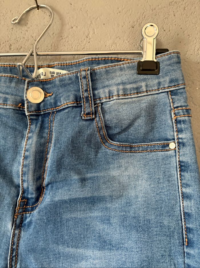 Jean troué taille 38 - photo numéro 5